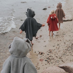 Poncho Little Foxy from PATULOVE for the car seat