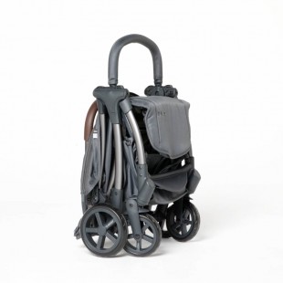 Passeggino leggero Mast M2