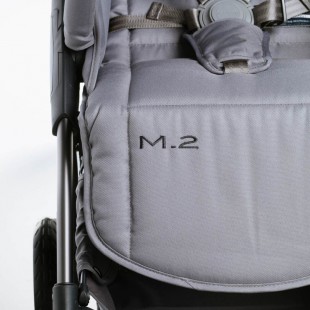 Passeggino leggero Mast M2